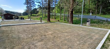 Postajališče za avtodome in parkirišče na Prepihu (4)
